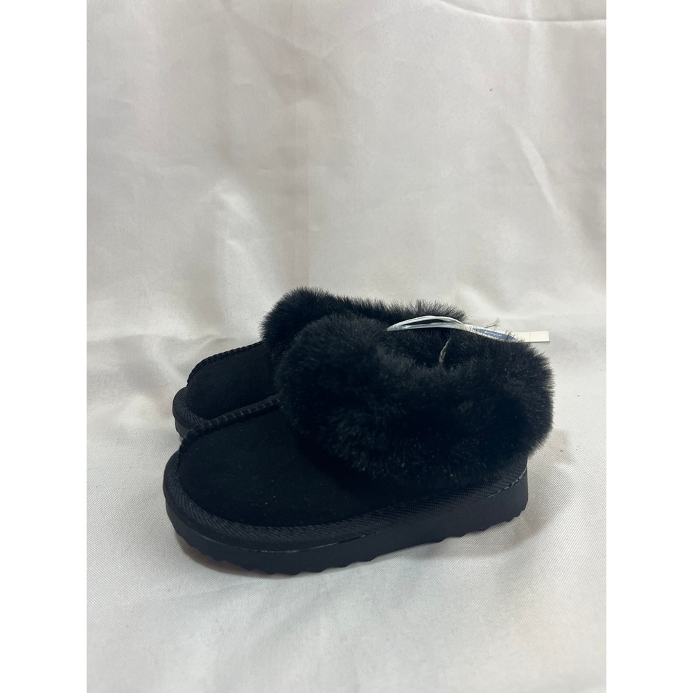 Cat & Jack Toddler Girls Black Faux Fur‎ Trim Suede Slippers Size 7 NWT